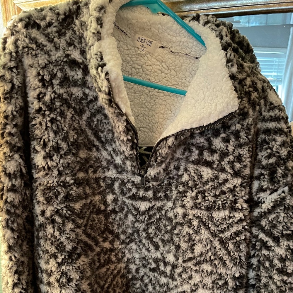 Chic Soul Fuzzy Sweater